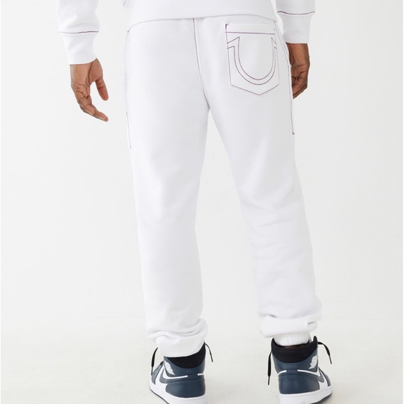 True Religion Optic White w/ Red Seams - Big T Jogger - Men's L - BRAND NEW! - Picture 3 of 6